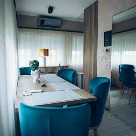 Marta Apartment *